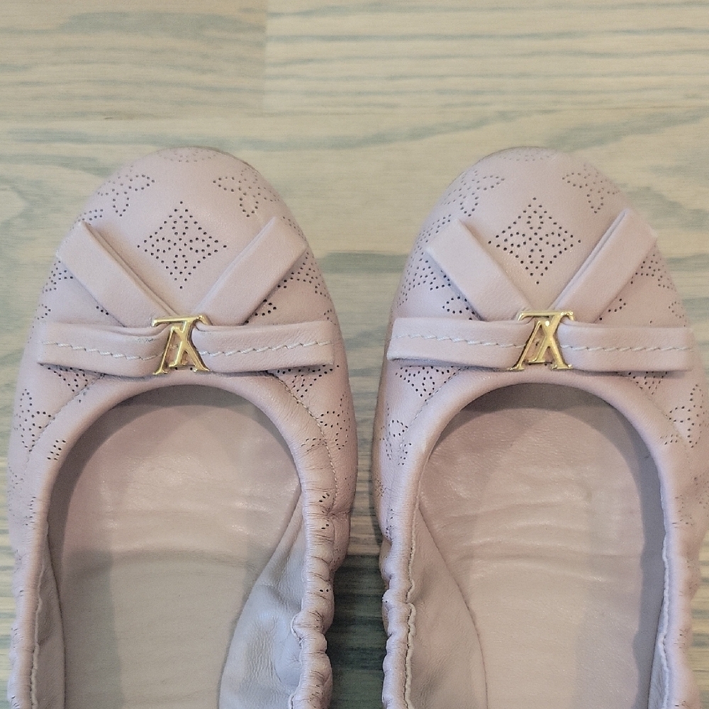 Louis Vuitton Ballet Flats - Picture 2 of 16